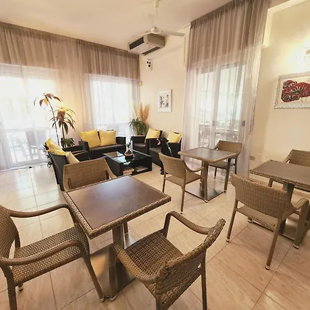 Hotel Laura-3